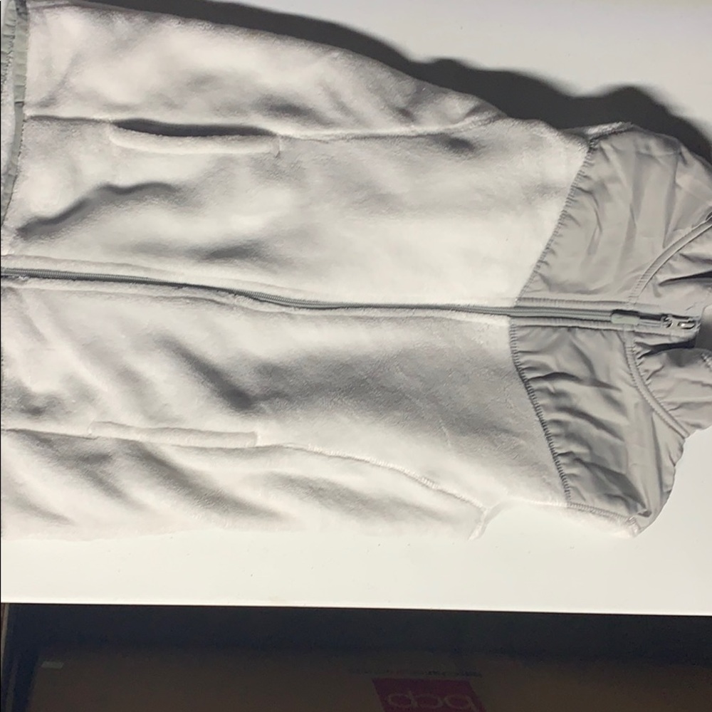 Danskin white fleece jacket